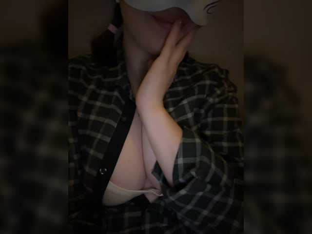 Vasilisa2007 live cam on BongaCams