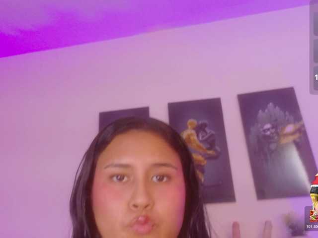 sarasophia1016 live cam on BongaCams