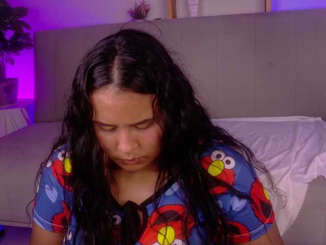 sarasophia1016 live cam on BongaCams