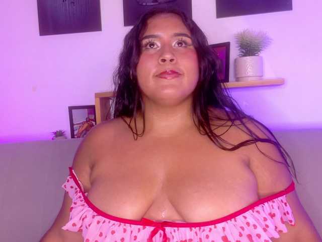 sarasophia1016 live cam on BongaCams