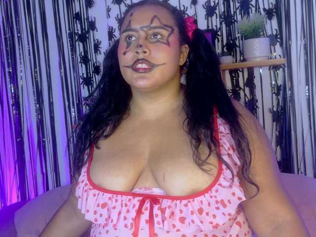 sarasophia1016 live cam on BongaCams