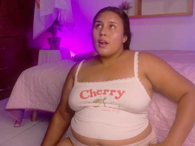 sarasophia1016 live cam on BongaCams