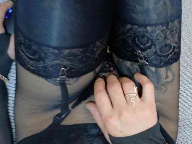 Vongaer1 Sex Cam Show