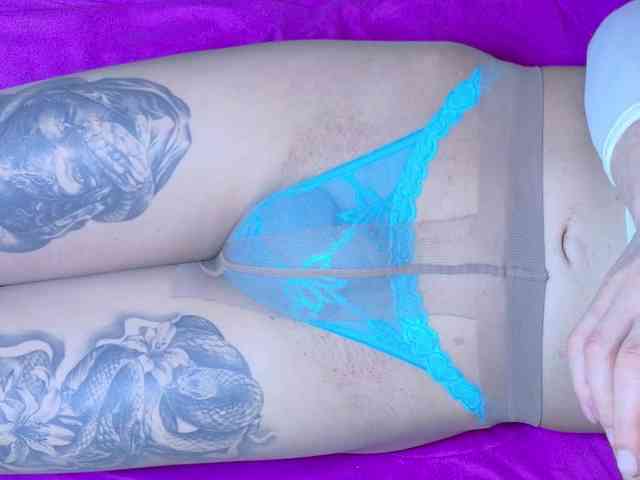 Vongaer1 Live Webcam on BongaCams