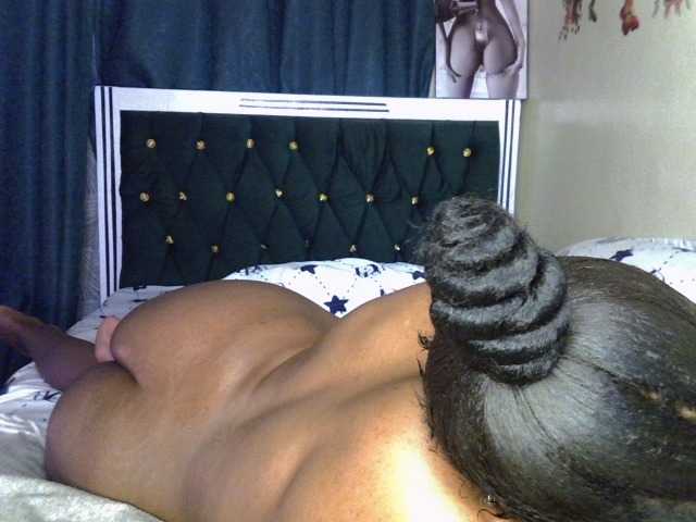 Sexyjeaney live cam on UnifiedCams