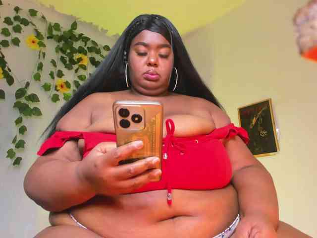 violettaplus Live Webcam on BongaCams