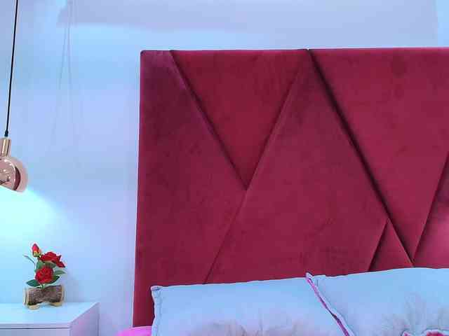 Hott-Molly webcam