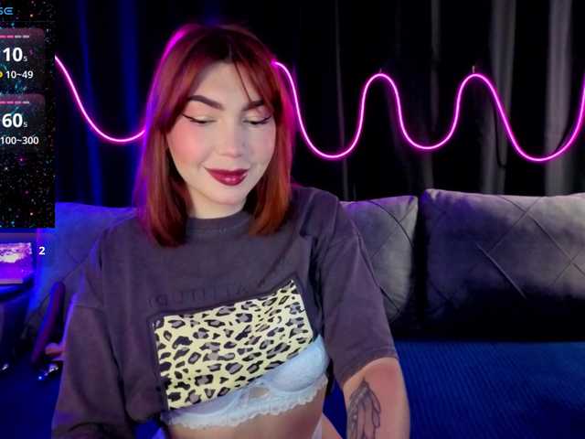 SlyFoxyWeb live cam on BongaCams