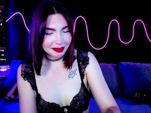 SlyFoxyWeb live cam on BongaCams