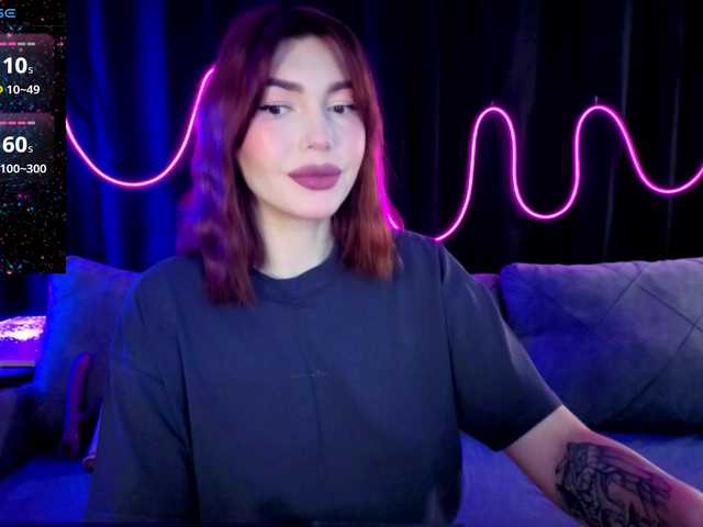 SlyFoxyWeb live cam on BongaCams