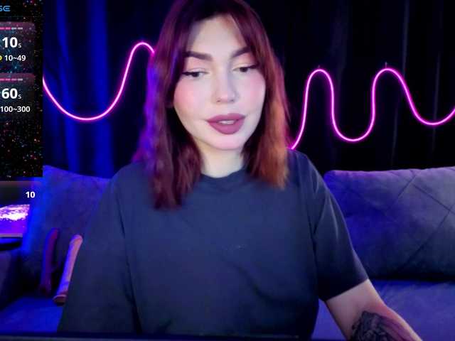 SlyFoxyWeb live cam on BongaCams