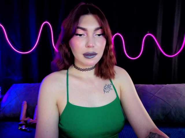 SlyFoxyWeb live cam on BongaCams