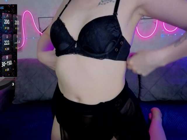 SlyFoxyWeb webcam