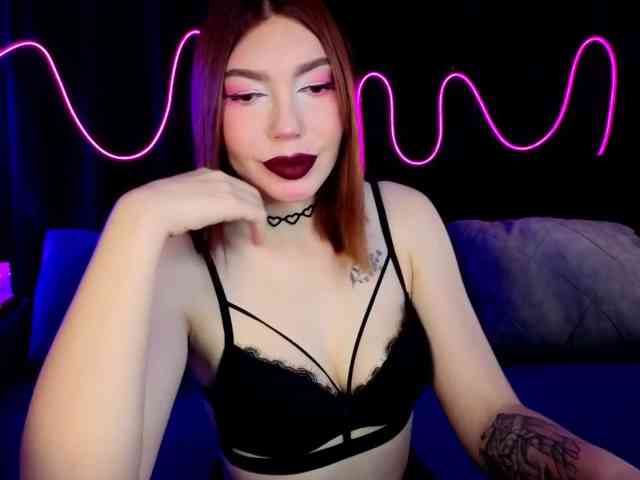 SlyFoxyWeb - Girl 