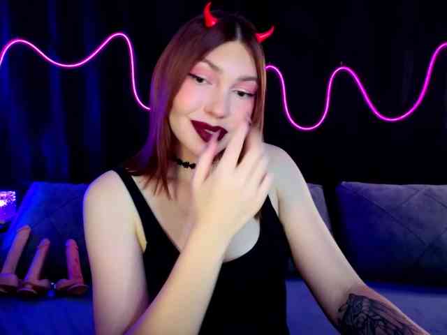 SlyFoxyWeb webcam
