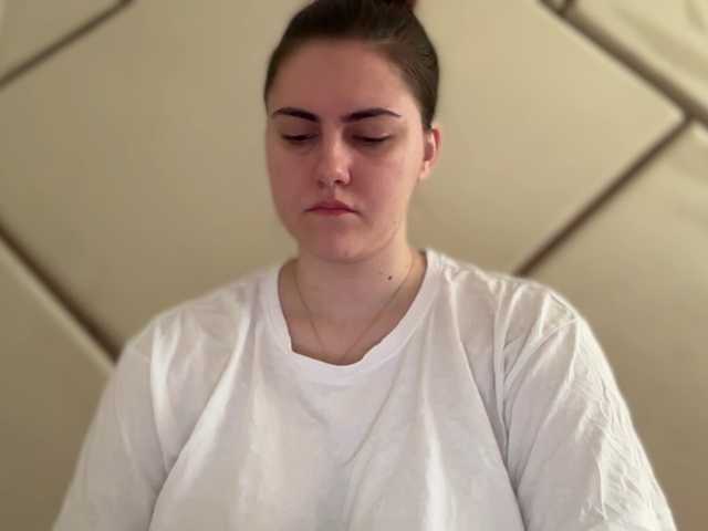 claireheart — live female cam