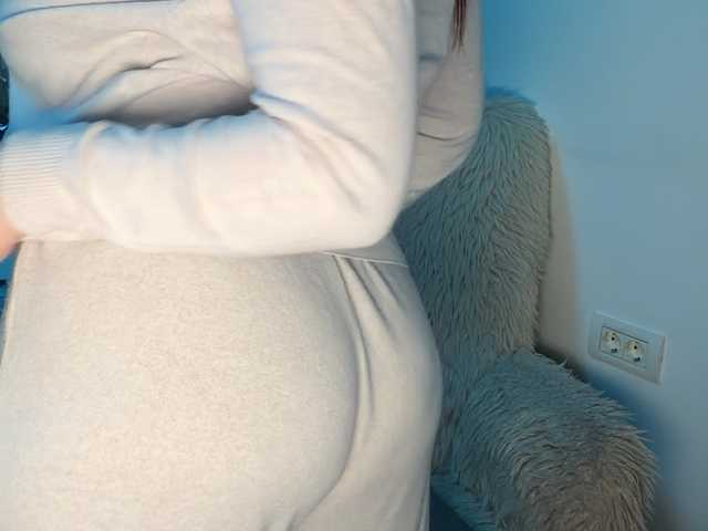 claireheart's BongaCams show and profile