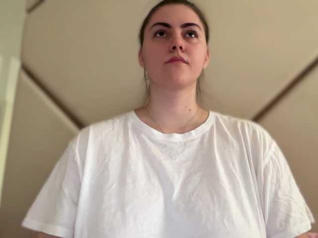 claireheart — live female cam