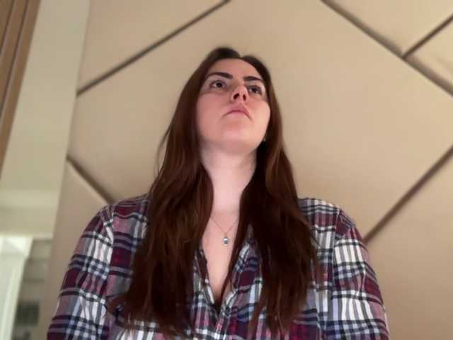 claireheart — live female cam