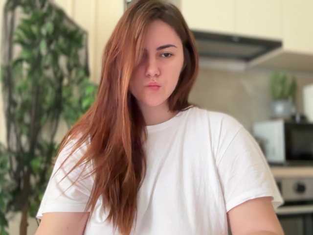 claireheart, live now on BongaCams