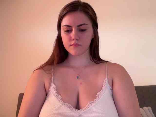 Model: claireheart