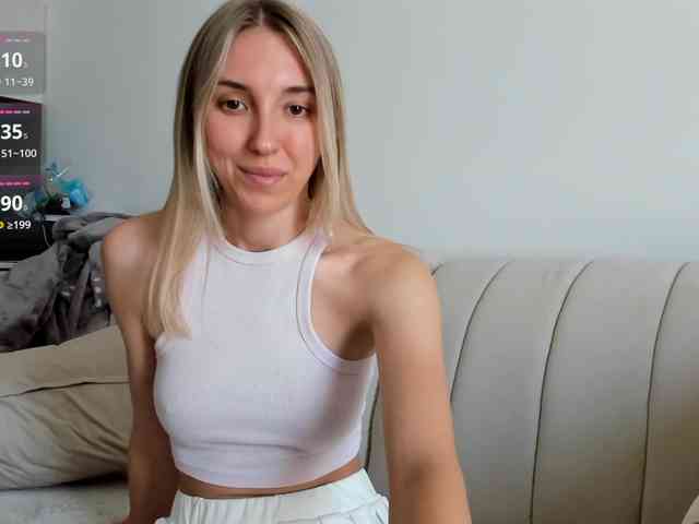 SunnyRina25 webcam