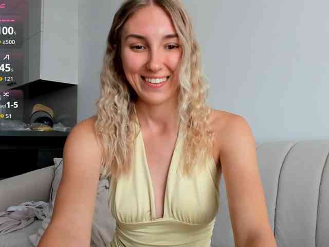 SunnyRina25 webcam