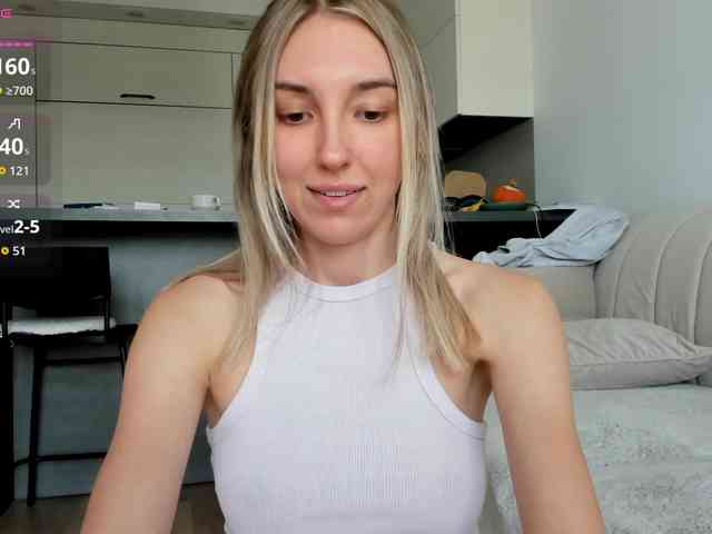 SunnyRina25 webcam