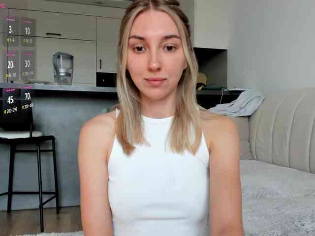 SunnyRina25 SunnyRina25