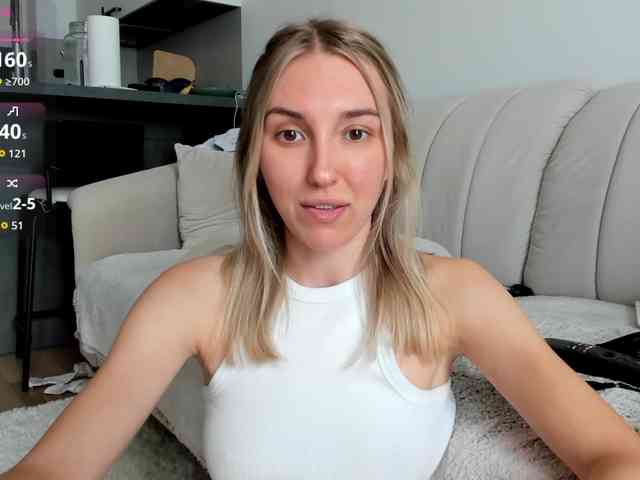 SunnyRina25 webcam