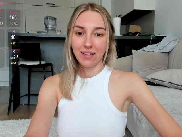 SunnyRina25 webcam