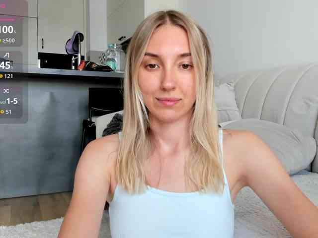 SunnyRina25 webcam