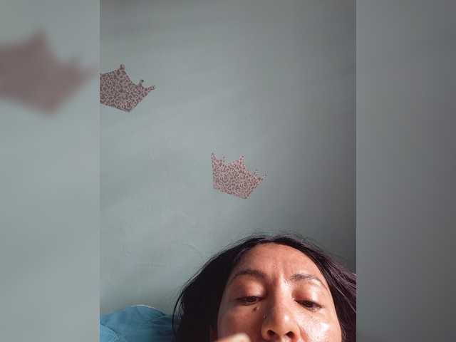Vulma5 live cam on BongaCams