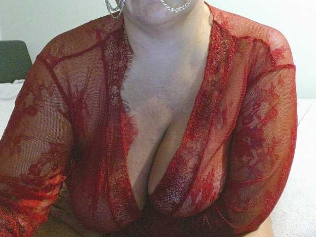 bettyyy live cam