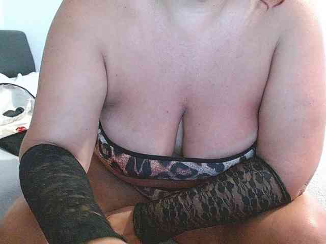 Betty2u webcam