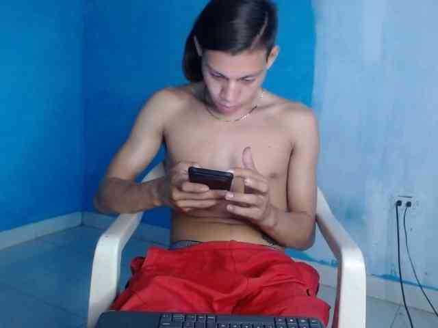 Masterbrave777 Sex Cam Show