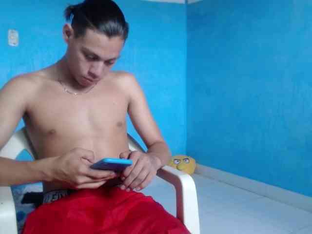 Masterbrave777 Live Webcam on BongaCams