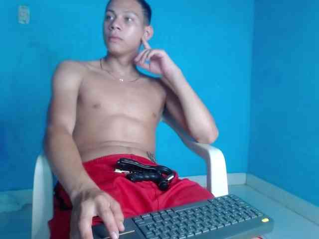 Masterbrave777 Live Webcam on BongaCams
