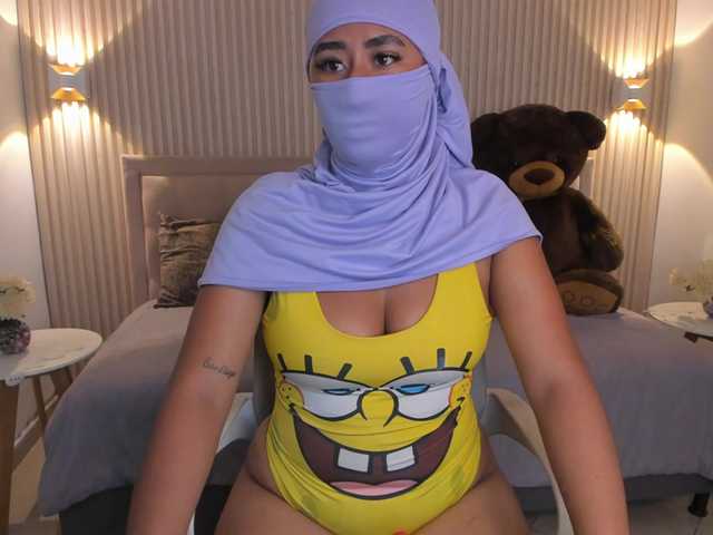 Miaa1 live cam on BongaCams