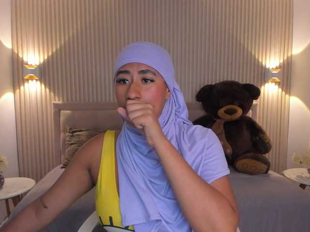 Miaa1 live cam on BongaCams