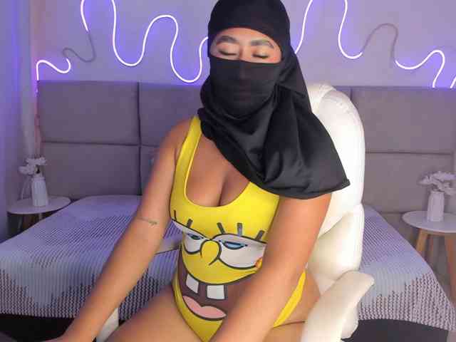 Miaa1 Live Webcam on BongaCams
