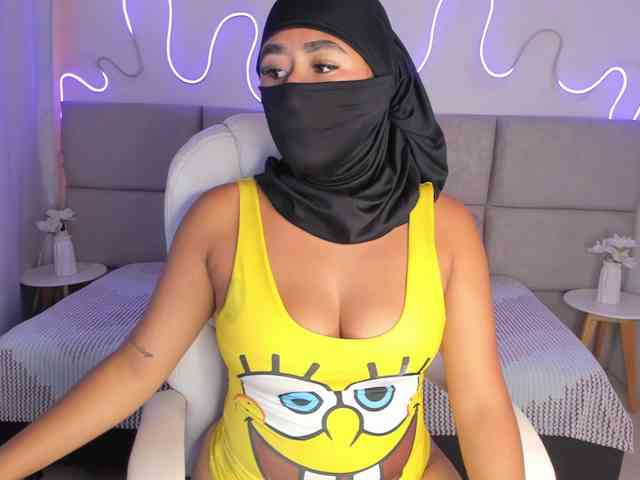 Miaa1 Live Webcam on BongaCams