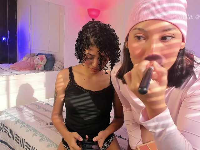 xsweetgirlsx live cam on BongaCams