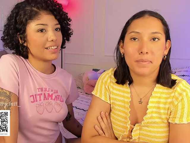 xsweetgirlsx live cam on BongaCams