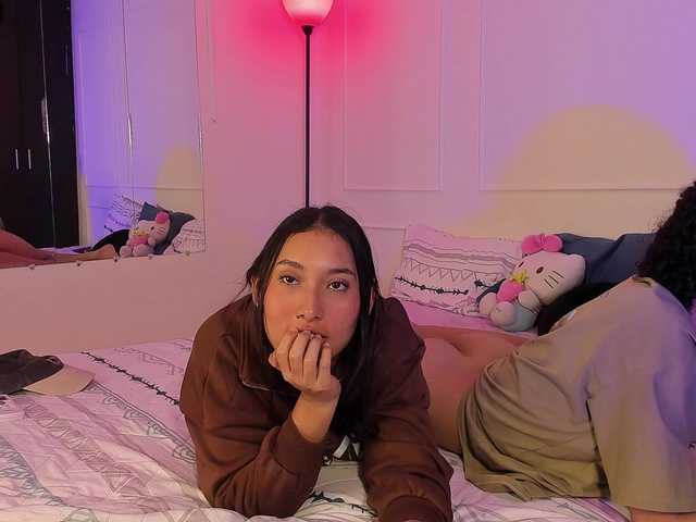 xsweetgirlsx live cam on BongaCams