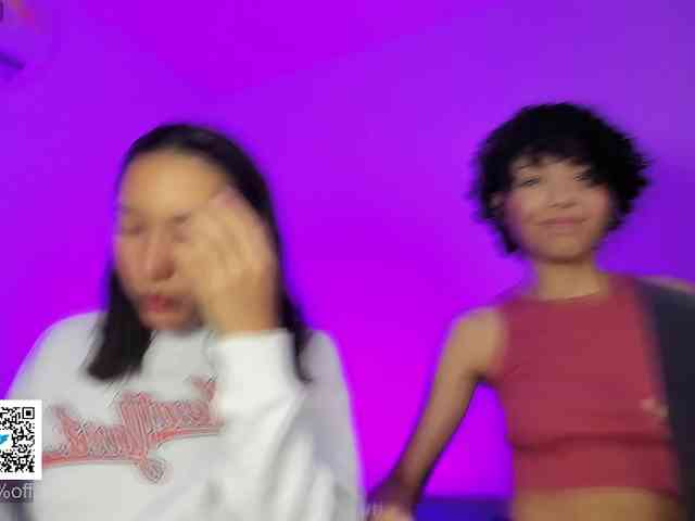 xsweetgirlsx webcam