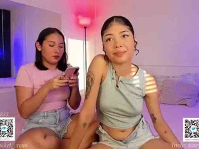 xsweetgirlsx webcam