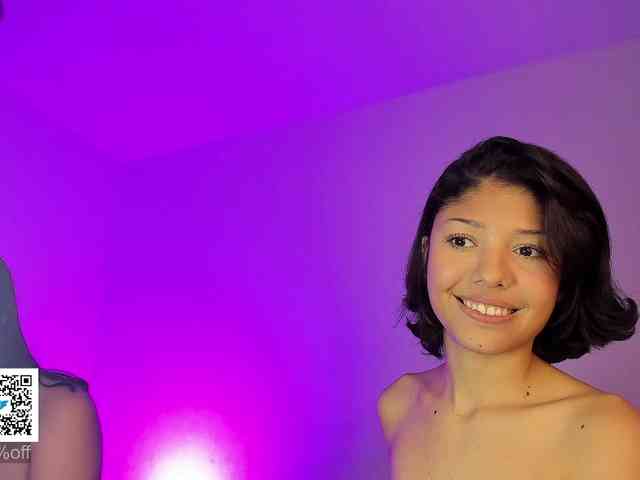 xsweetgirlsx webcam