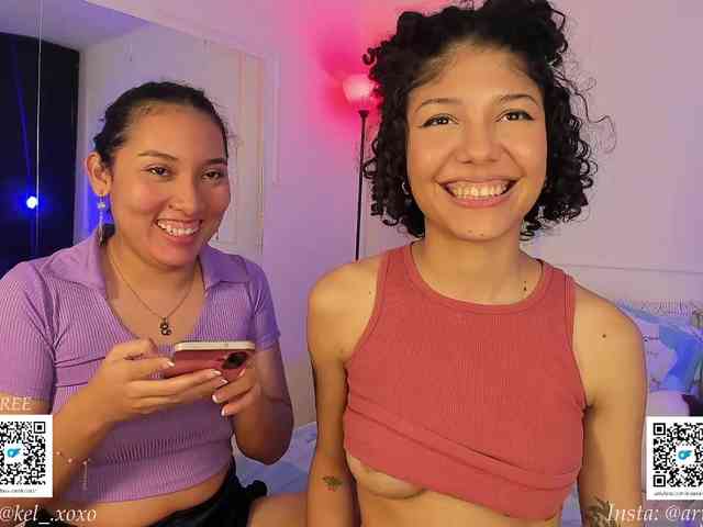 xsweetgirlsx webcam