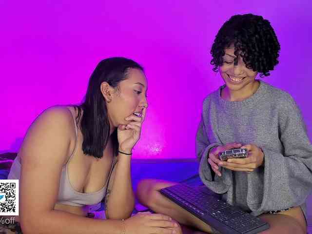 xsweetgirlsx webcam